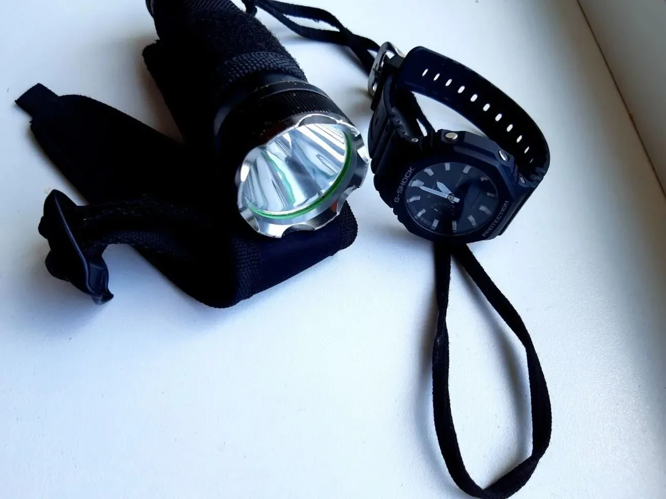 Тактичний далекобійний ручний ліхтар Nitecore . 4