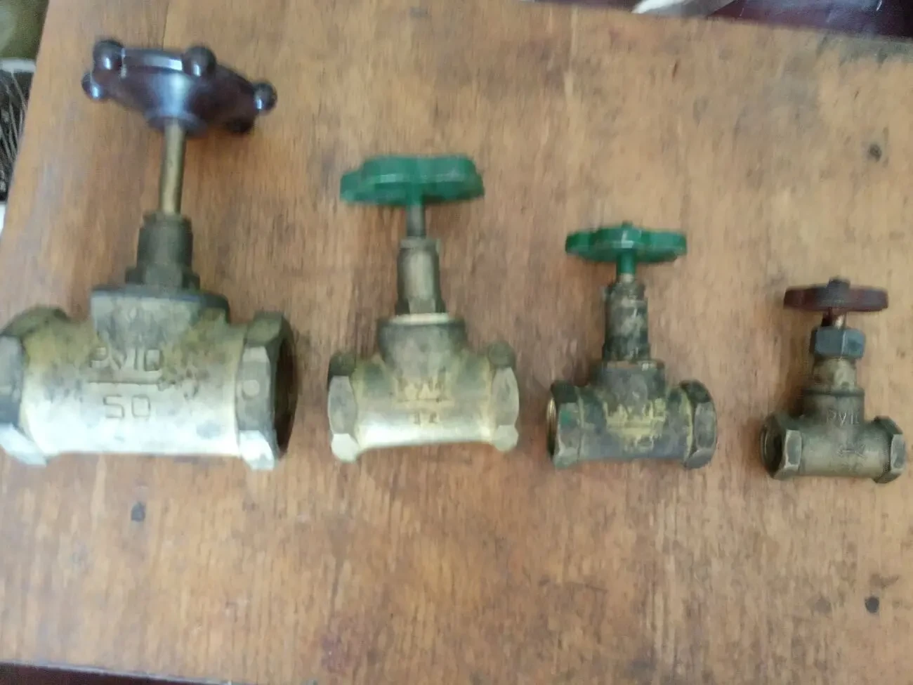 крани латунь і чугун 4