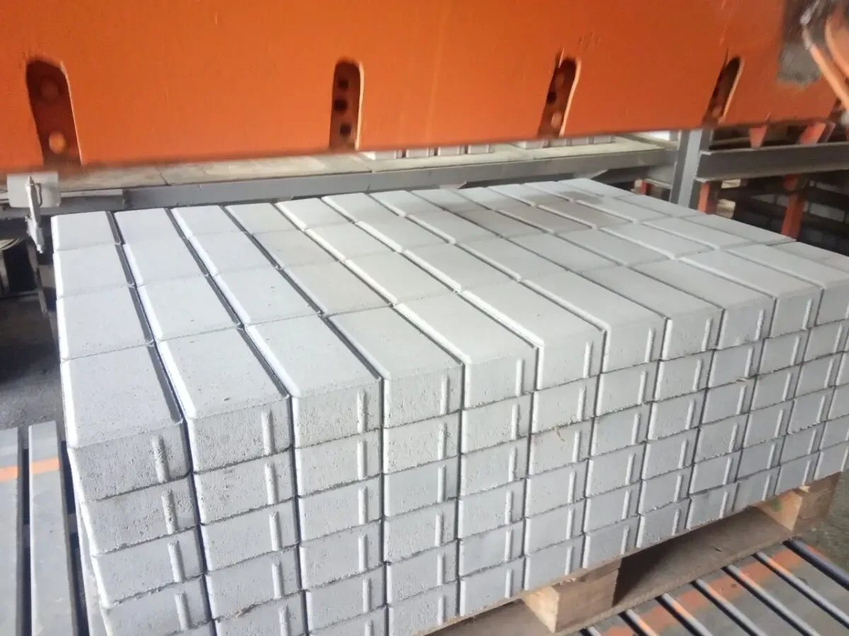 Тротуарна плитка Цеглинка  60 мм  в наявності від виробника 5