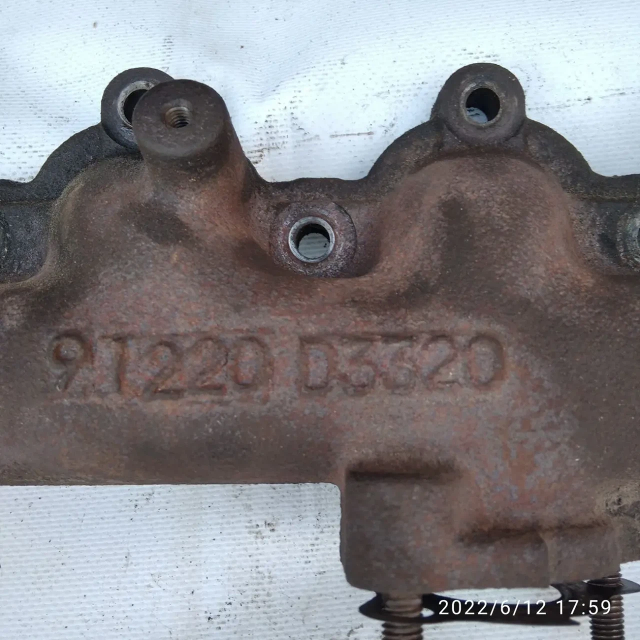 Продам выпускной коллектор к двигателю Y17DT б/у. 3