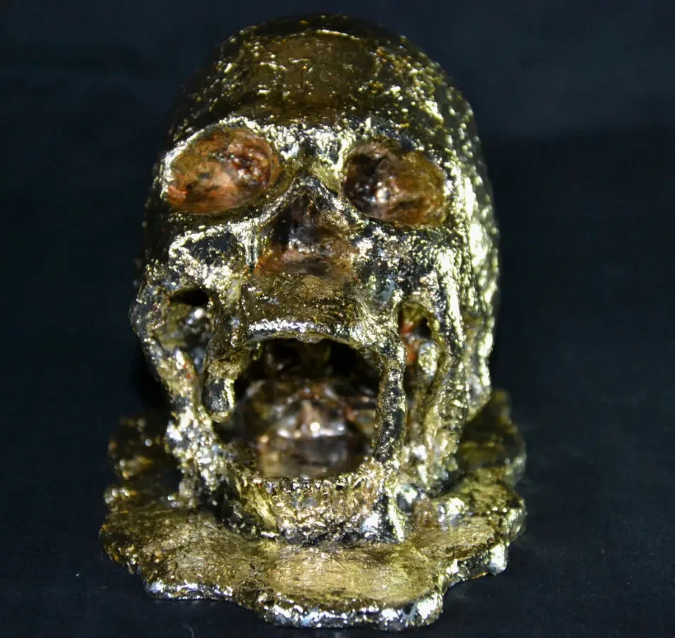 Тающий череп 3