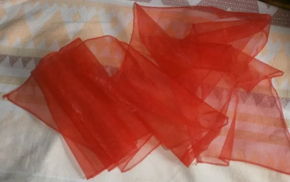 Ткань прозрачный капрон красный 8