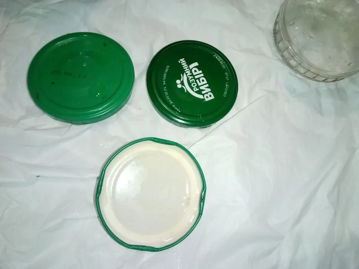 Банки объемом 0,43-0,48 л (430-480г), стеклянные, закручивающиеся 5