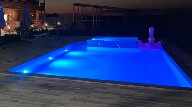 Стаціонарний басейн під ключ 3