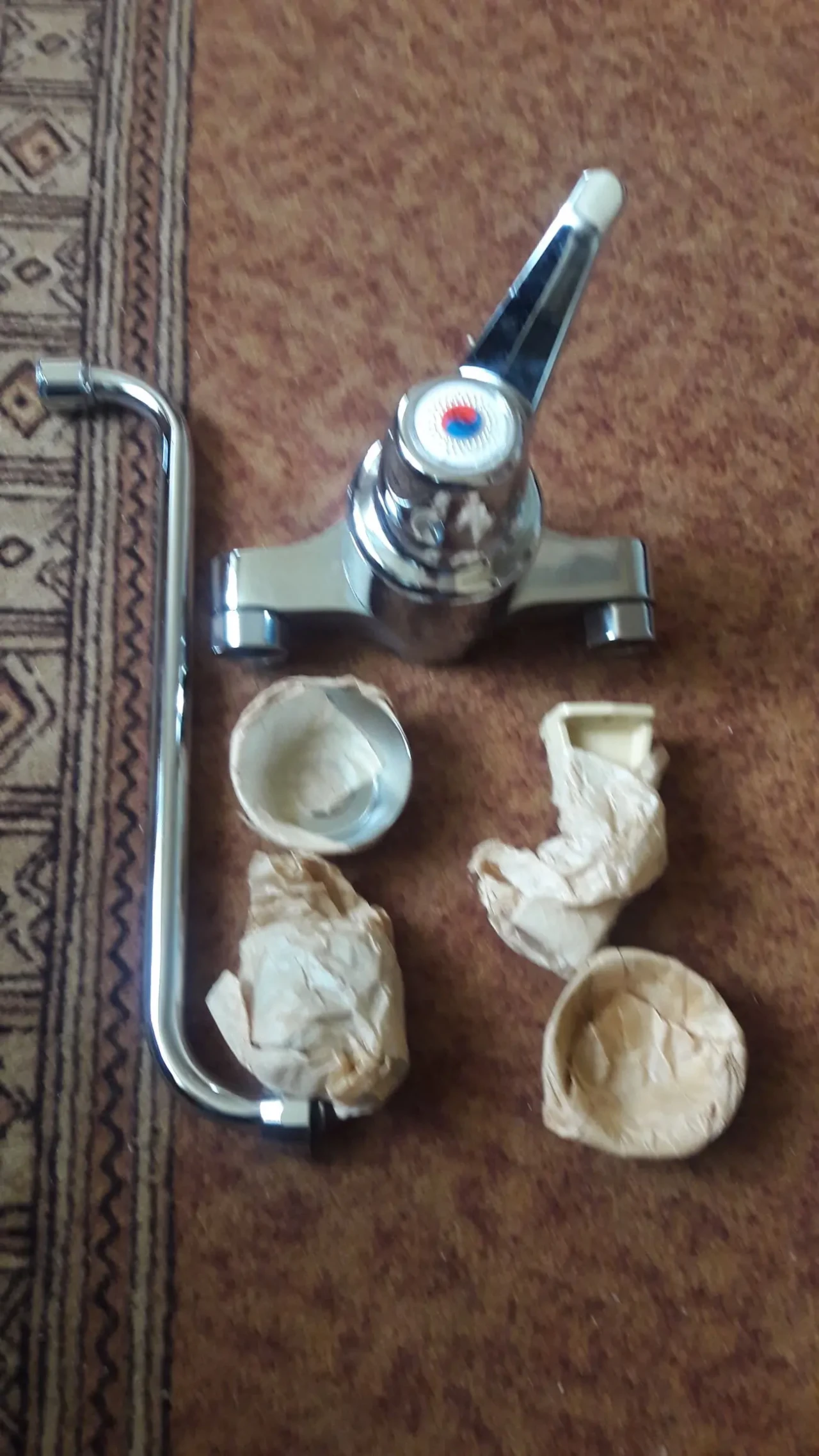 Обогреватели ,механическая мясорубка,смеситель 5