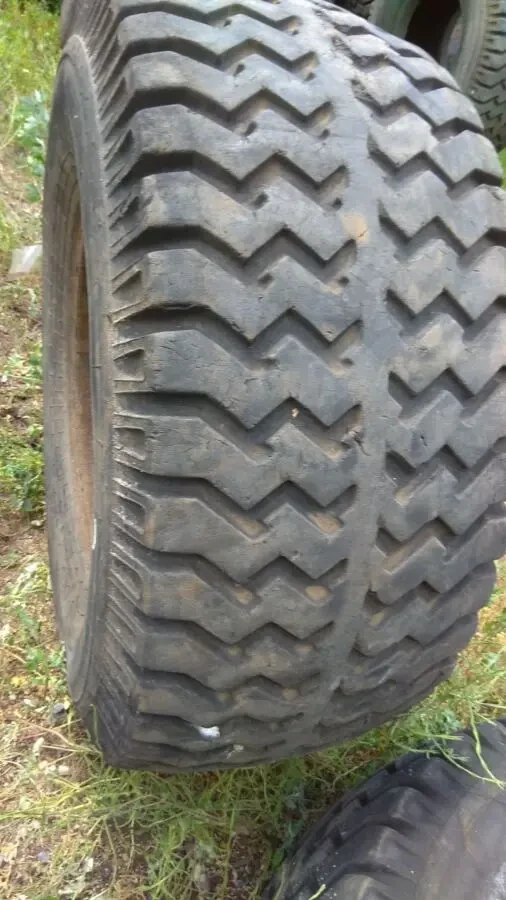 Колесо Шина КФ-97 , на ПТС 6 ; 9 ; 12 ; Т-150 2