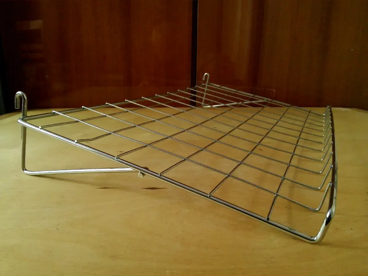 Полка хромированная 2