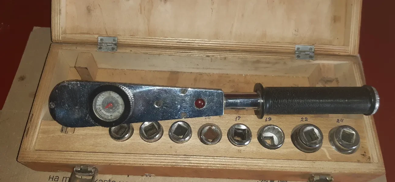 Динамометрический ключ