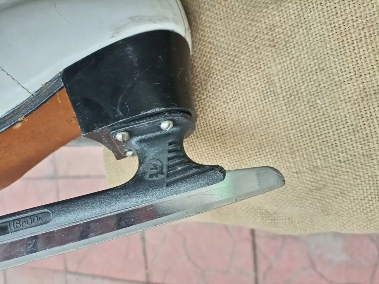 Коньки жіночі, ковзани 8