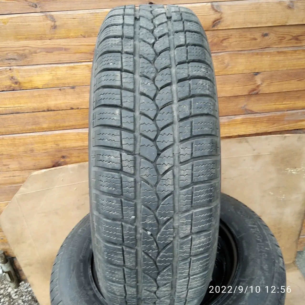 Продам шины с стальными дисками 185/70 R14 88T комплект зима новые. 6