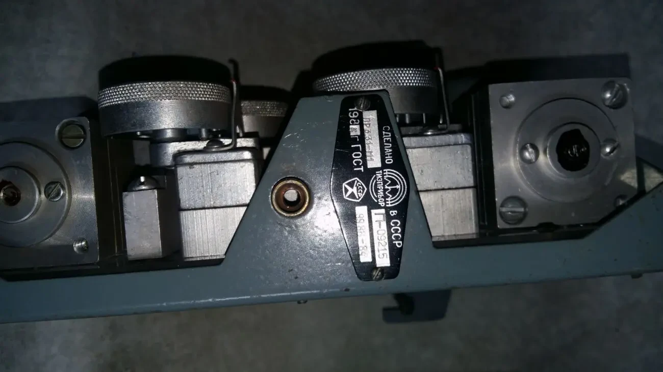 Продам пневматический регулятор ПР3.31-М1  -1шт -650грн 4