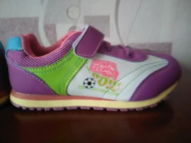 Кросівки нові дівчинка устілка   18,5 см