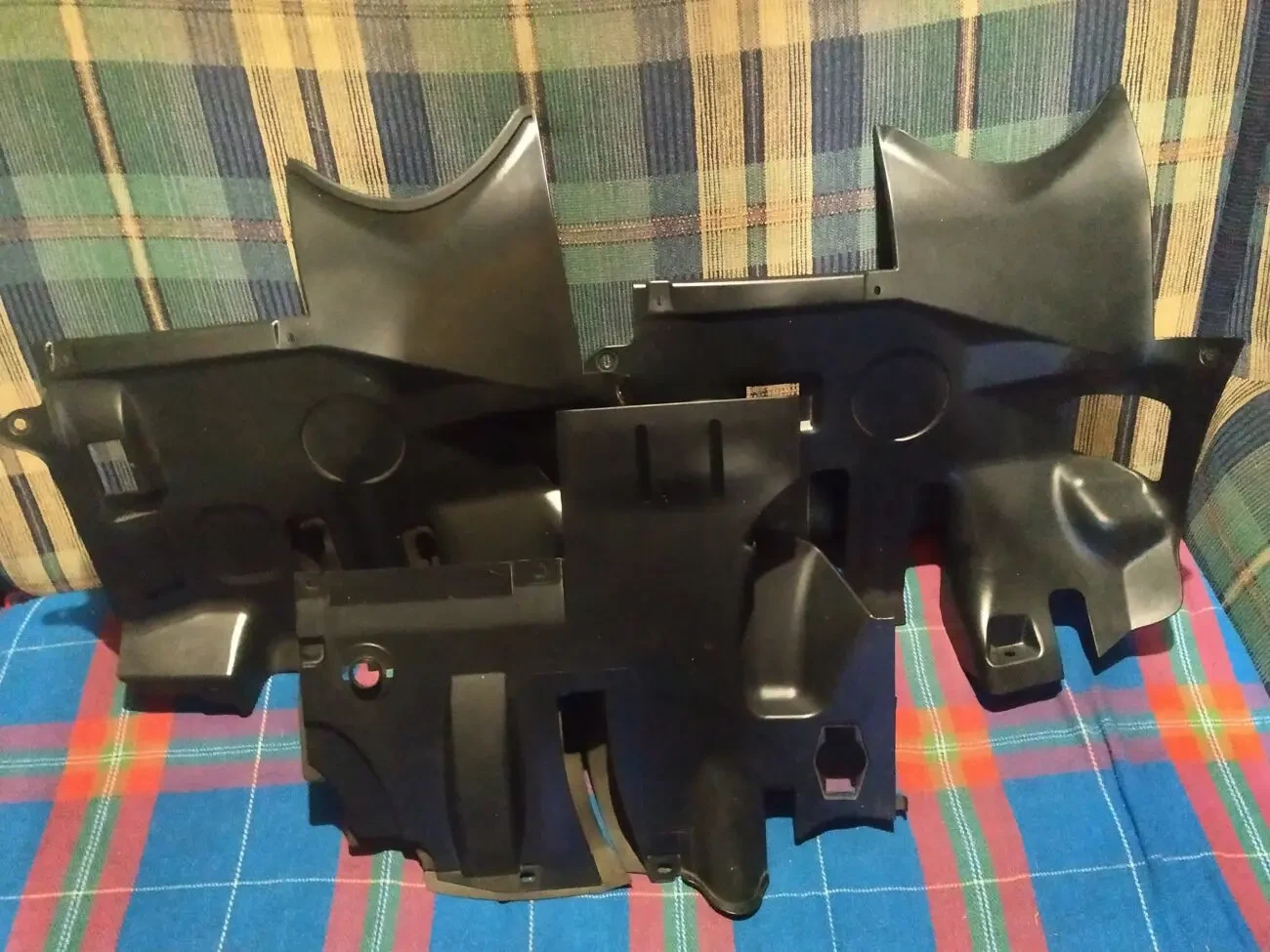 Торпедо и другие запчасти салона для BMW 3-5 Series E39,E46. 6