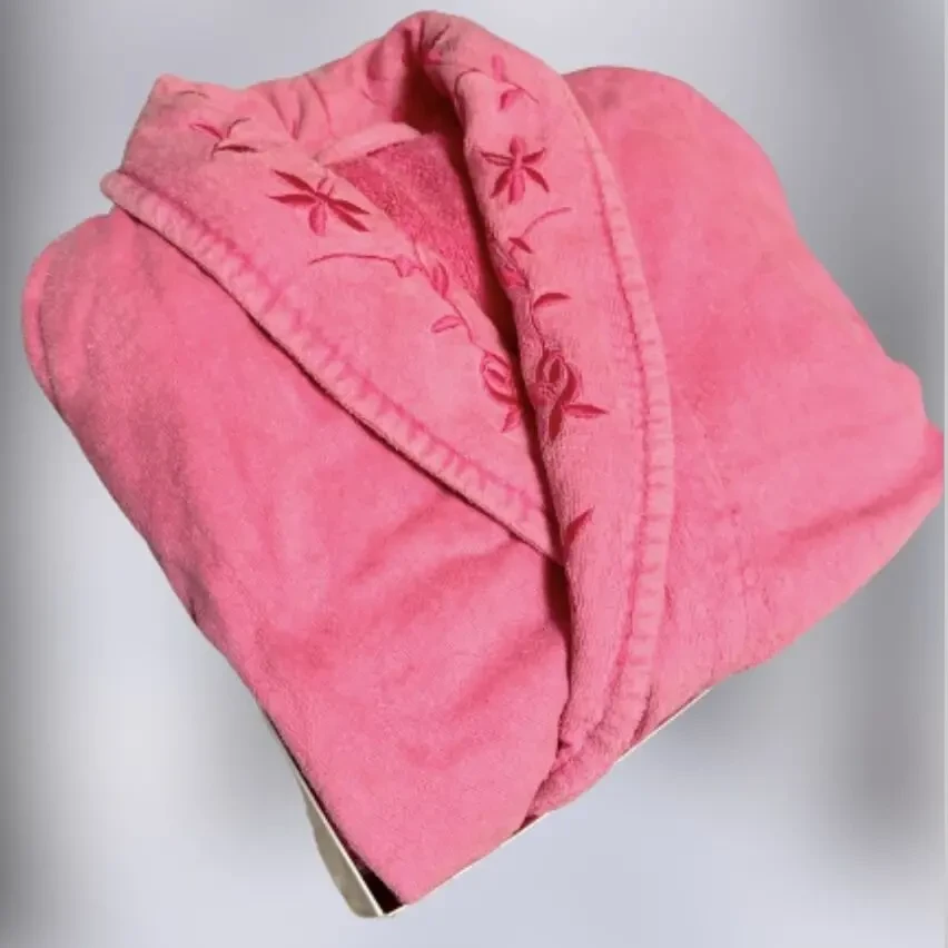 Халаты махровые и из вискозы