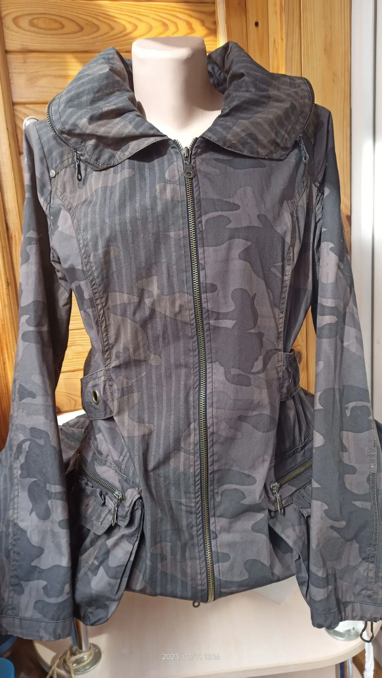 ветровка куртка женская